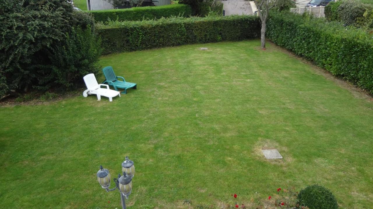 Maison de vacances Trevieres Extérieur photo